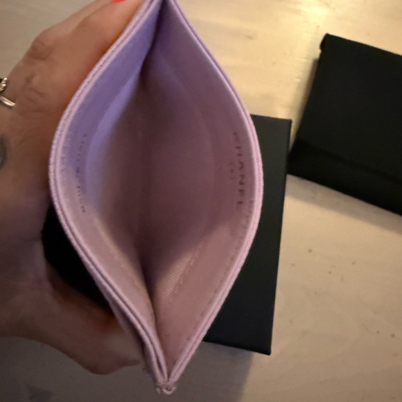 Chanel Light Pink Quilted Card Holder . 100% authentic - Picture 7 of 11